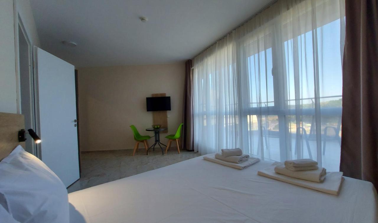 Aparthotel Happy Primorsko Exterior foto